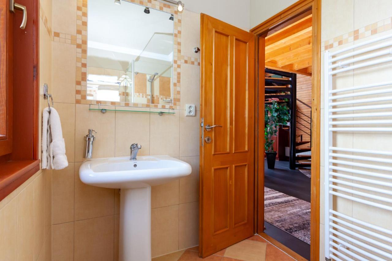 Winter & Summer - Chalets Zdiar Ngoại thất bức ảnh